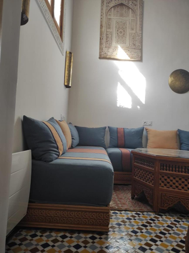 Others 5, Riad Averroes, Fès