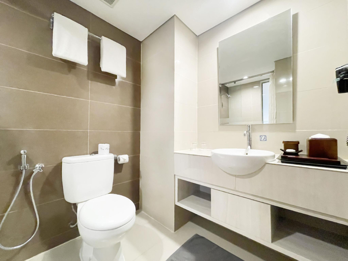 Bathroom 8