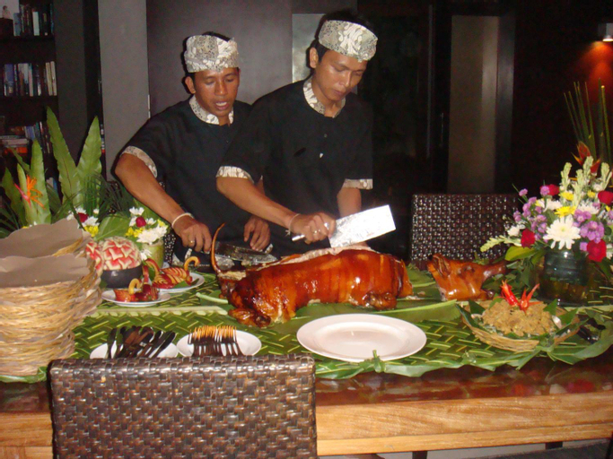 Food & Drinks 5, Chimera Villas, Badung