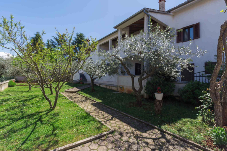 Exterior & Views 2, Ferienwohnung mit Wlan und Schöner Terrasse, Poreč