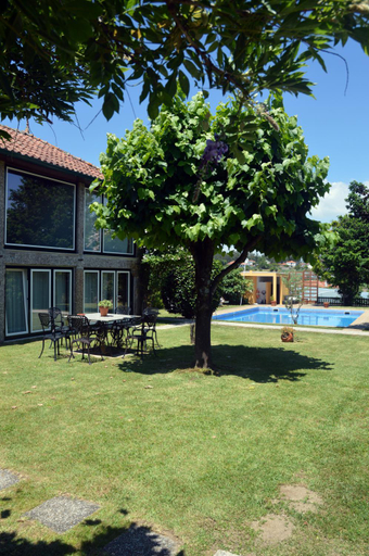 Others 5, Casa Do Carvalho, Barcelos
