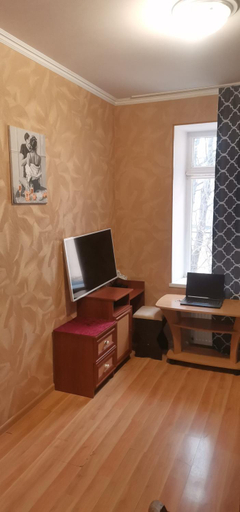 Others 5, Kosher Hostel, Odes'ka