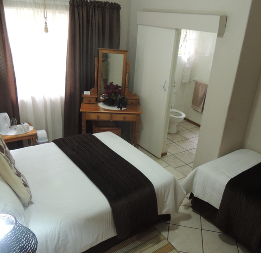 Others 5, Rita's Guesthouse CC, Zululand