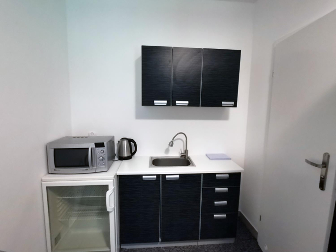 Others 3, Opaa Motel, Opole Lubelskie