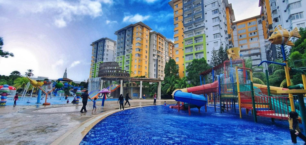 Swimming Pool 11