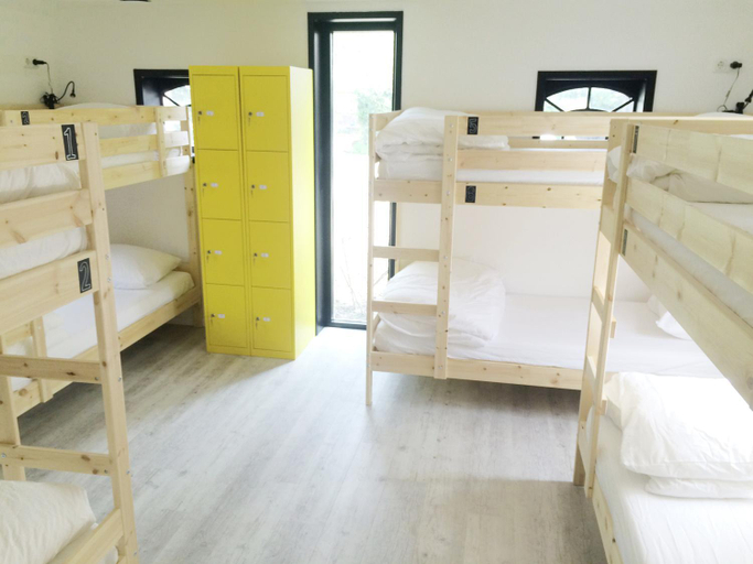 Bedroom 14