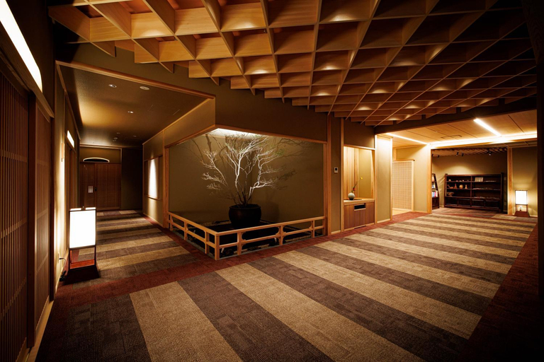 Public Area 4, Shoraiso, Yamanouchi