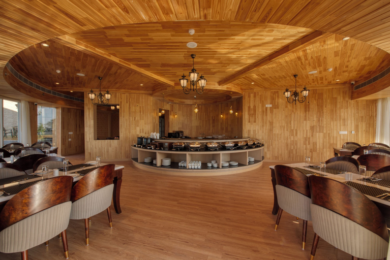 Food & Drinks 3, Royalpine Rosastays Kasauli, Solan