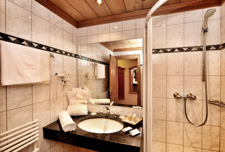 Bathroom 3, Woferlgut - Wellness & Sport, Zell am See