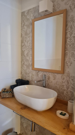 Others 5, Federico II - Rooms and Breakfast, Savona