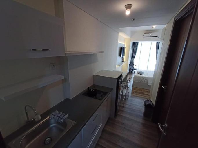 Dining Room 18