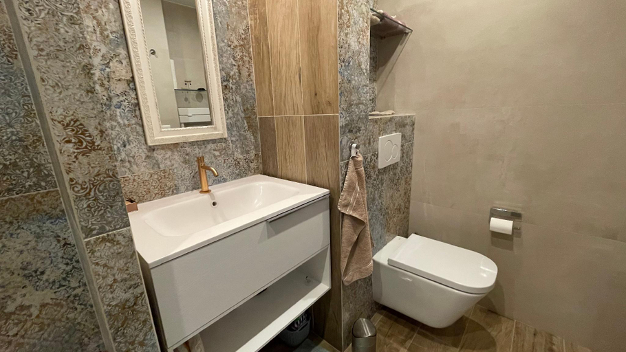 Bathroom 2, 3 Pices Agrable, Confortable, Alpes-Maritimes