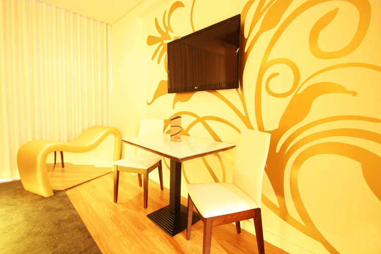 Others 5, Silk Motel, Vila Nova de Gaia