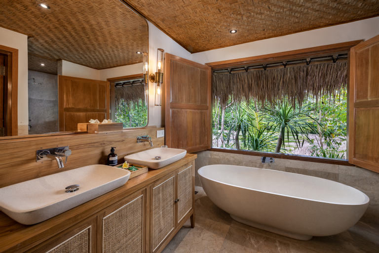 Bathroom 4