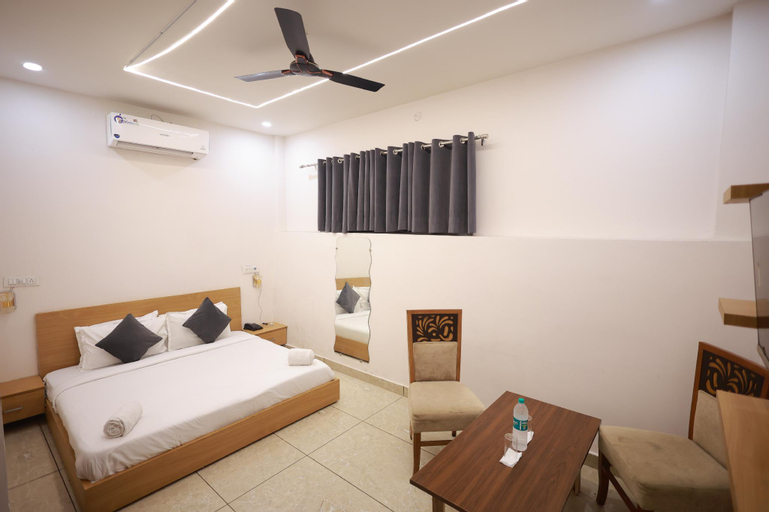 Bedroom 1, HOTEL SAGAR RUTBA, Karnal