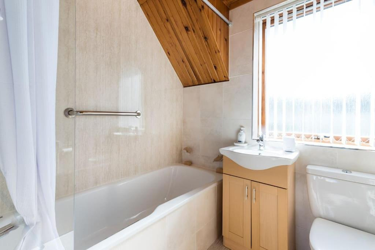 Bathroom 3, No27 Willowbank, Perthshire and Kinross