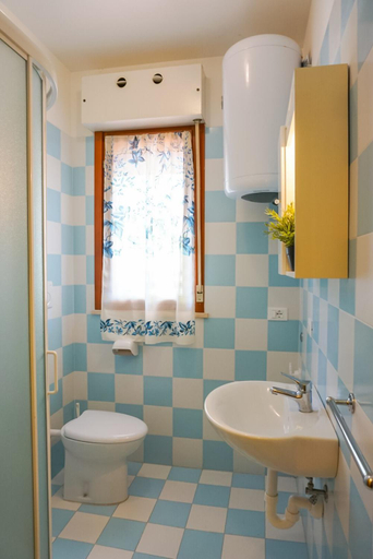 Bathroom 3, Residence Valbella - GETURHOTELS, Venezia