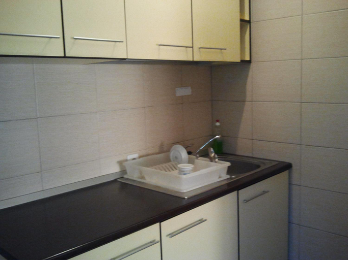 Others 5, JR Motel, Otopeni