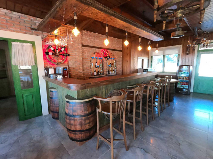 Food & Drinks 4, Kazdagı Atila Bey Konagı, Ayvacık