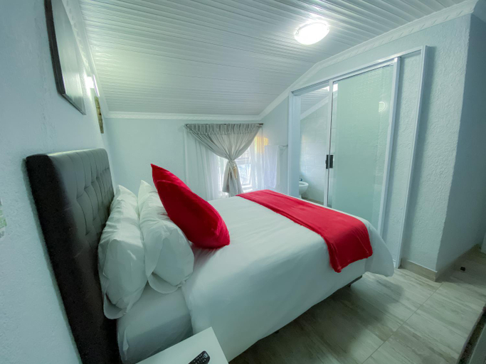 Bedroom 2, Kv Luxury Guest House, City of Johannesburg