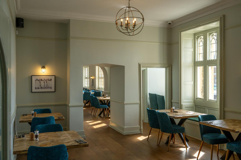 Food & Drinks 5, The Golden Lion Hotel, Cambridgeshire