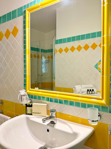 Others 3, Garden Retreat - Homey Experience, Olbia-Tempio