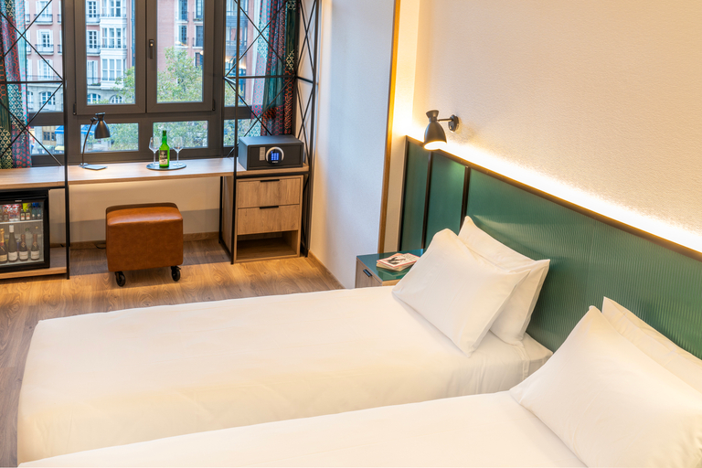 Bedroom 3, Axel Hotel Bilbao Adults Only, Vizcaya