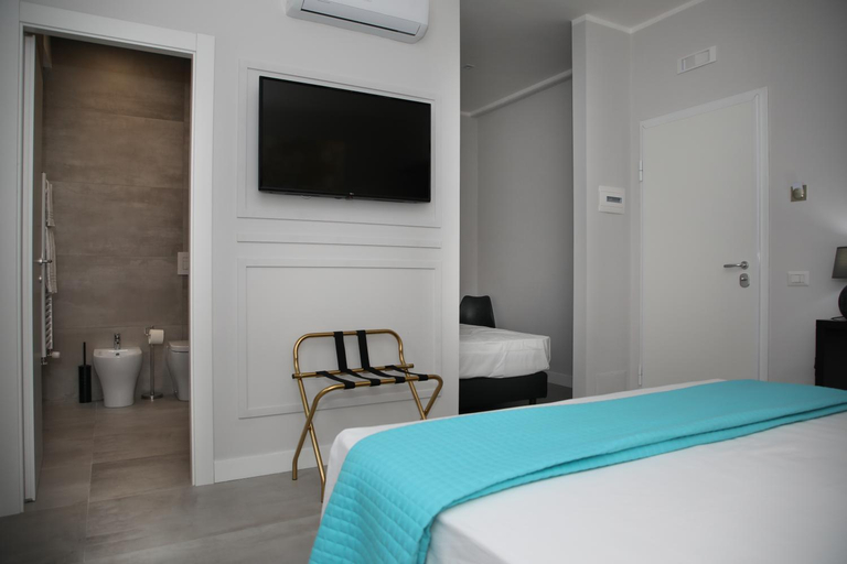 Others 5, Principessa Isabella Luxury Rooms, Salerno