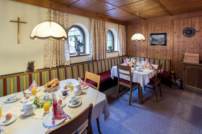 Food & Drinks 4, Haus Hochland, Schwaz