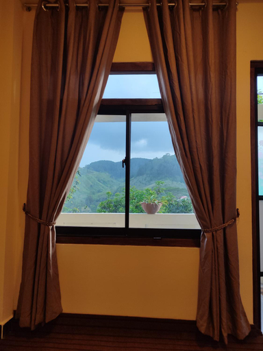 Others 3, Foggy Mount View, Bandarawela