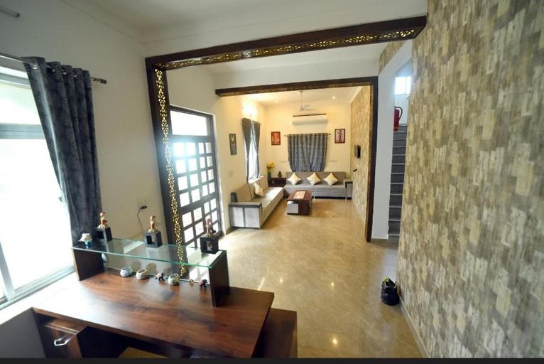 Public Area 2, Royal Heritage Haveli, Udaipur
