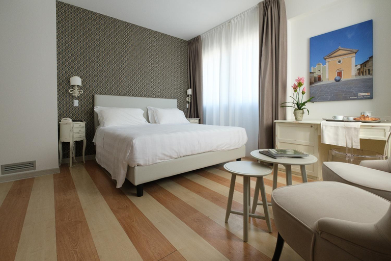 Bedroom 3, Hotel Portavaldera, Pisa