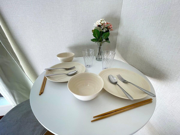 Food & Drinks, Gest Residence EDORIVER 4-10 Airport Line Self check in, Katsushika