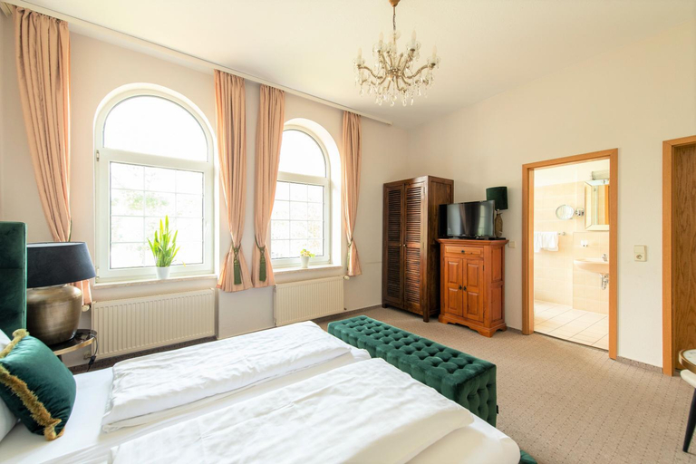 Bedroom 2, Hotel & Restaurant Raueneck, Oder-Spree