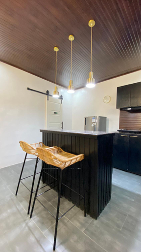 Others 5, Das Haus, Danao City
