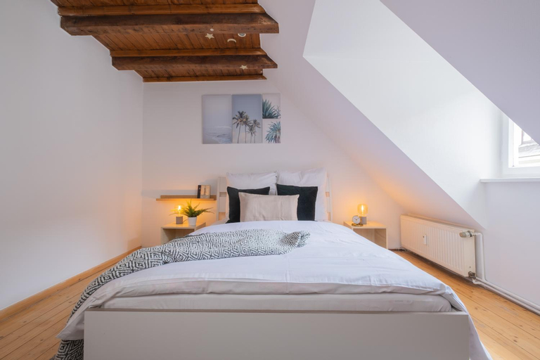 Bedroom 8