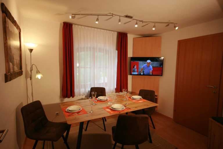 Others 5, Familienappartements Eder, Zell am See