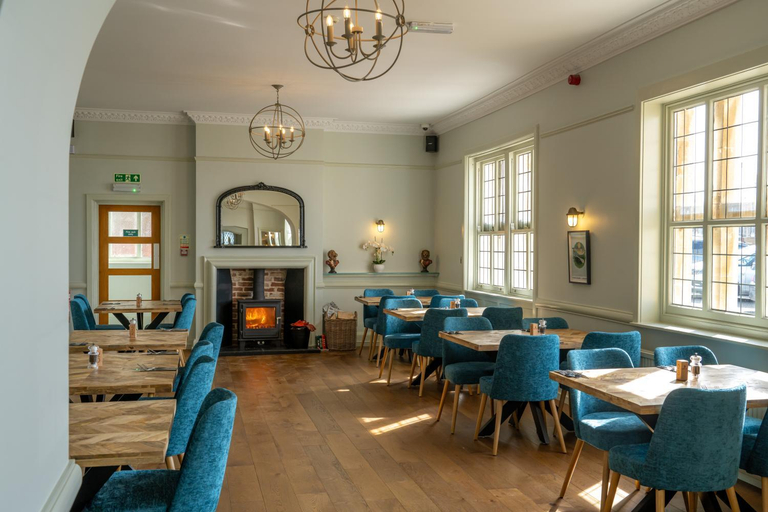 Food & Drinks 4, The Golden Lion Hotel, Cambridgeshire