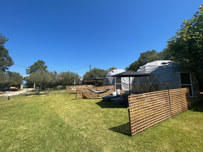 Others 3, Manna Gea Glamping Domes, West Greece
