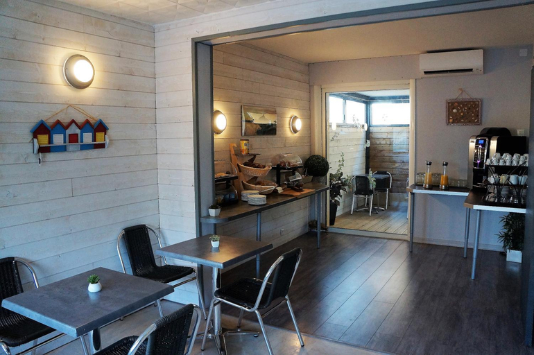 Food & Drinks 4, Hotel de la Plage, Aude