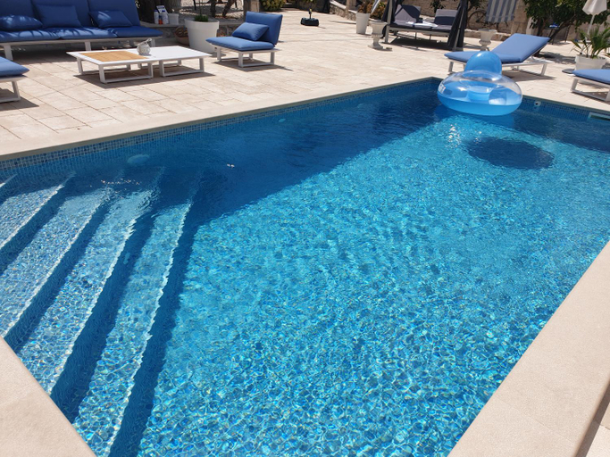 Others 2, Villa Sarah, Supetar