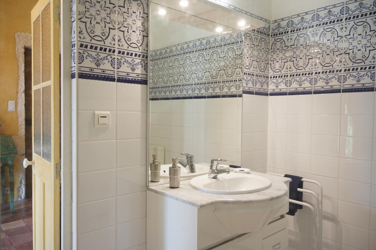 Bathroom 3, Maison en Provence, Vaucluse