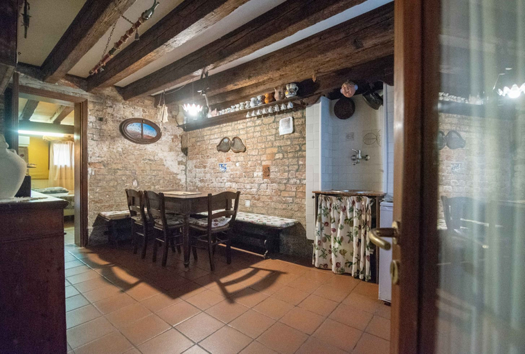Others 3, Ca' Rielo, Venezia