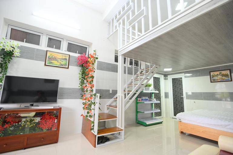 Bedroom 6