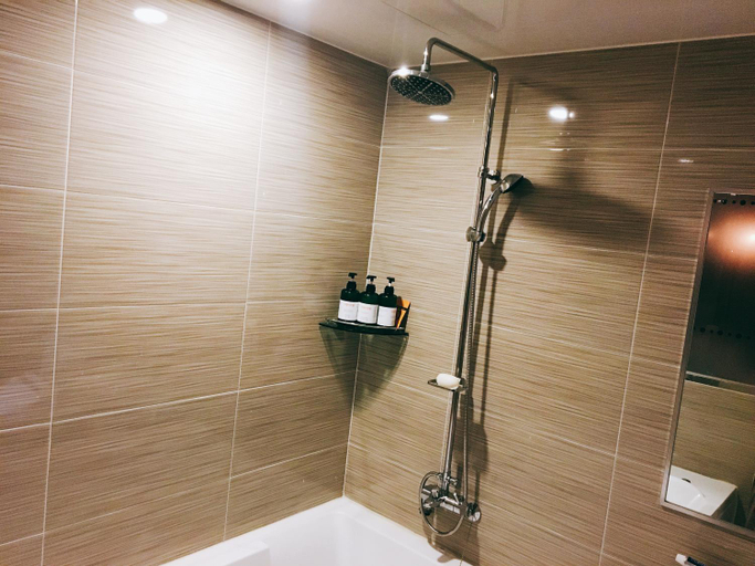 Bathroom 4, IDEA Hotel, Geumjeong