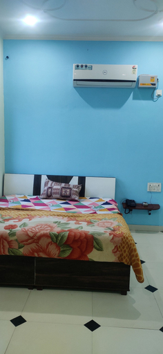 Bedroom 2, Shree Vishvakarma Resorts, Churu