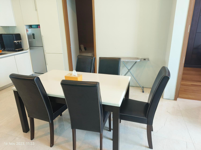 Dining Room 4