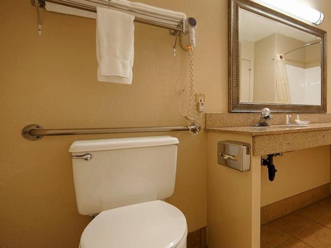 Bathroom 2
