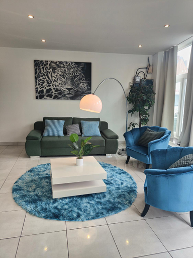 Others 2, Bel appartement confortable Mons, Hainaut