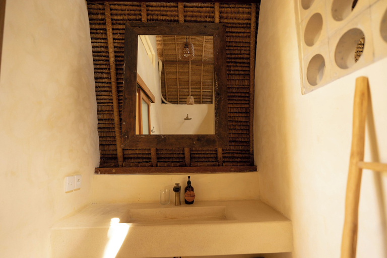 Bathroom 4, Lulu's Wellness Villas, Badung